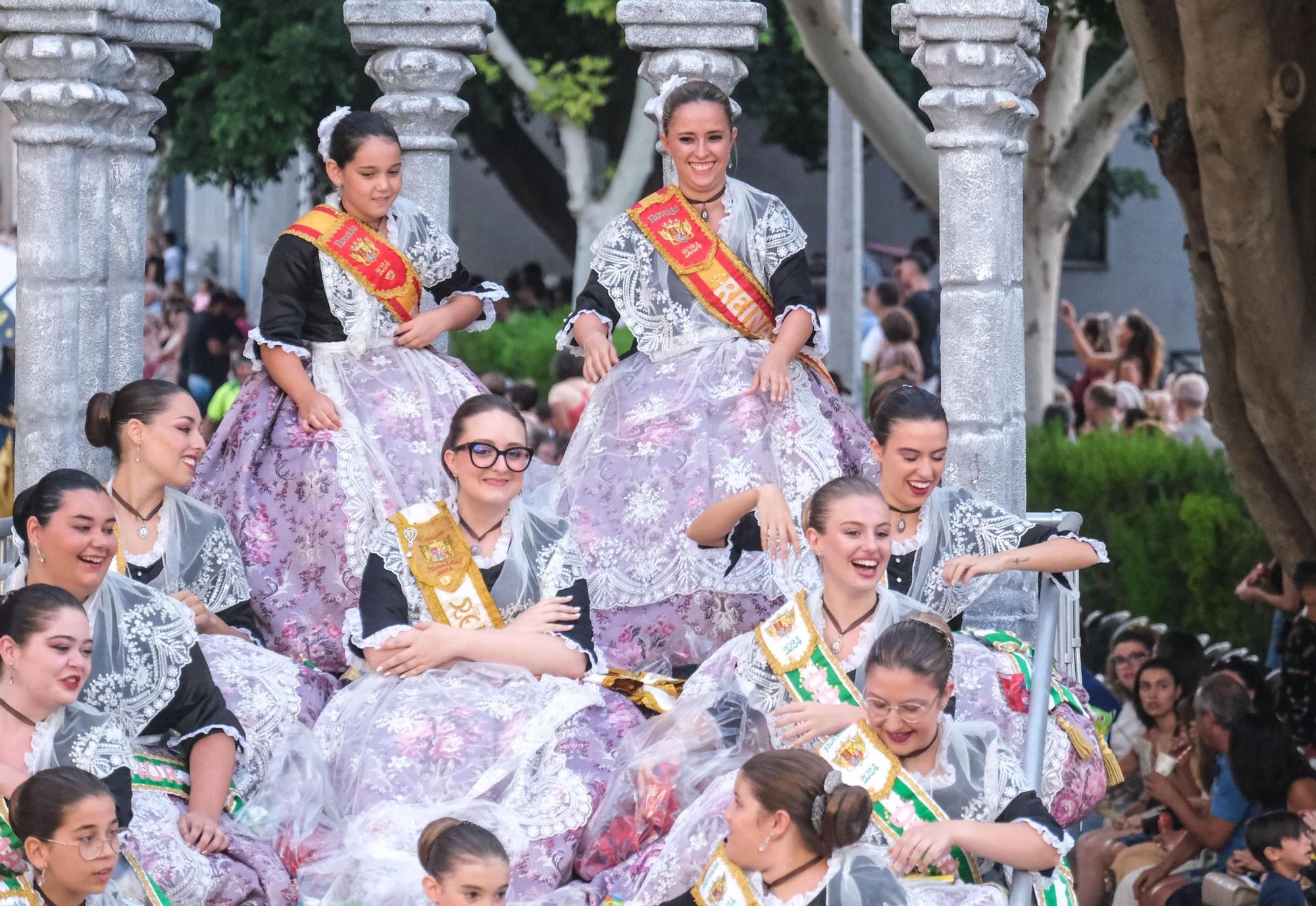 La Entrada Mora de las fiestas de Novelda, en imágenes