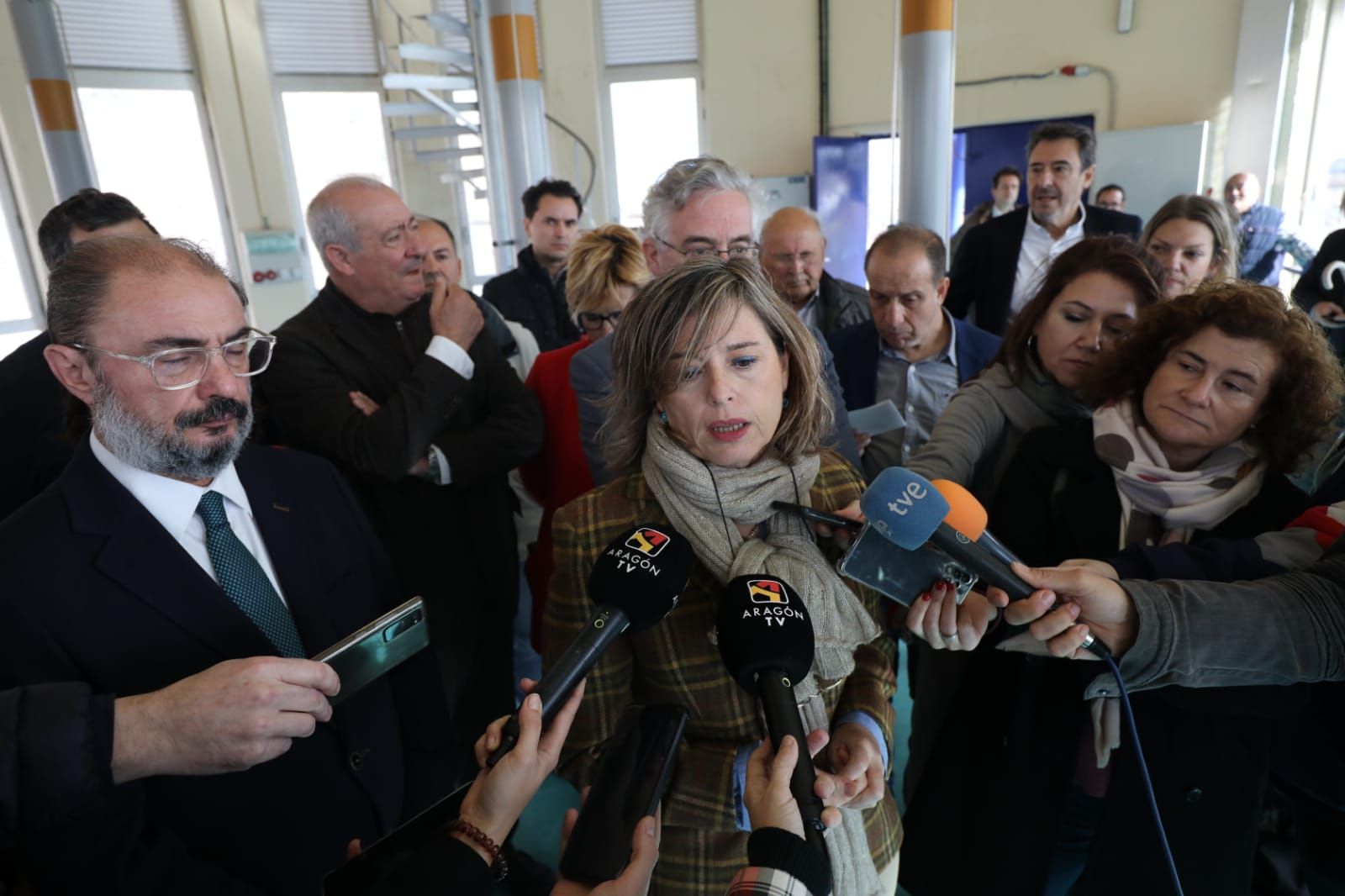 FOTOGALERÍA | Visita de Lambán y María Dolores Pascual al embalse de Mularroya