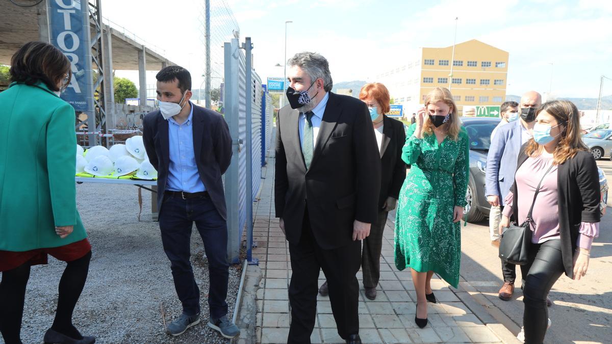 Rodríguez Uribes, durante su visita en Castelló.