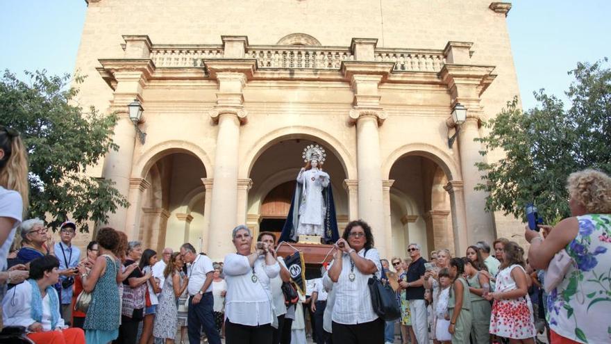 El Molinar festeja a su Virgen del Remei