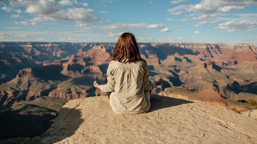 Este es el secreto de la felicidad más allá de la tiranía de la positividad