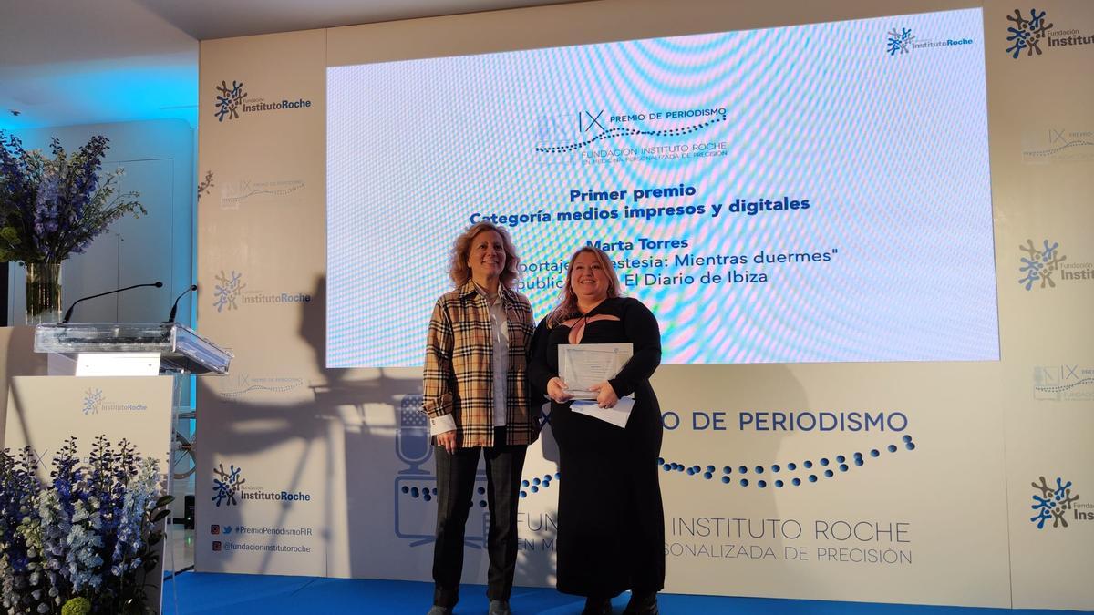 Marta Torres durante la entrega del premio.