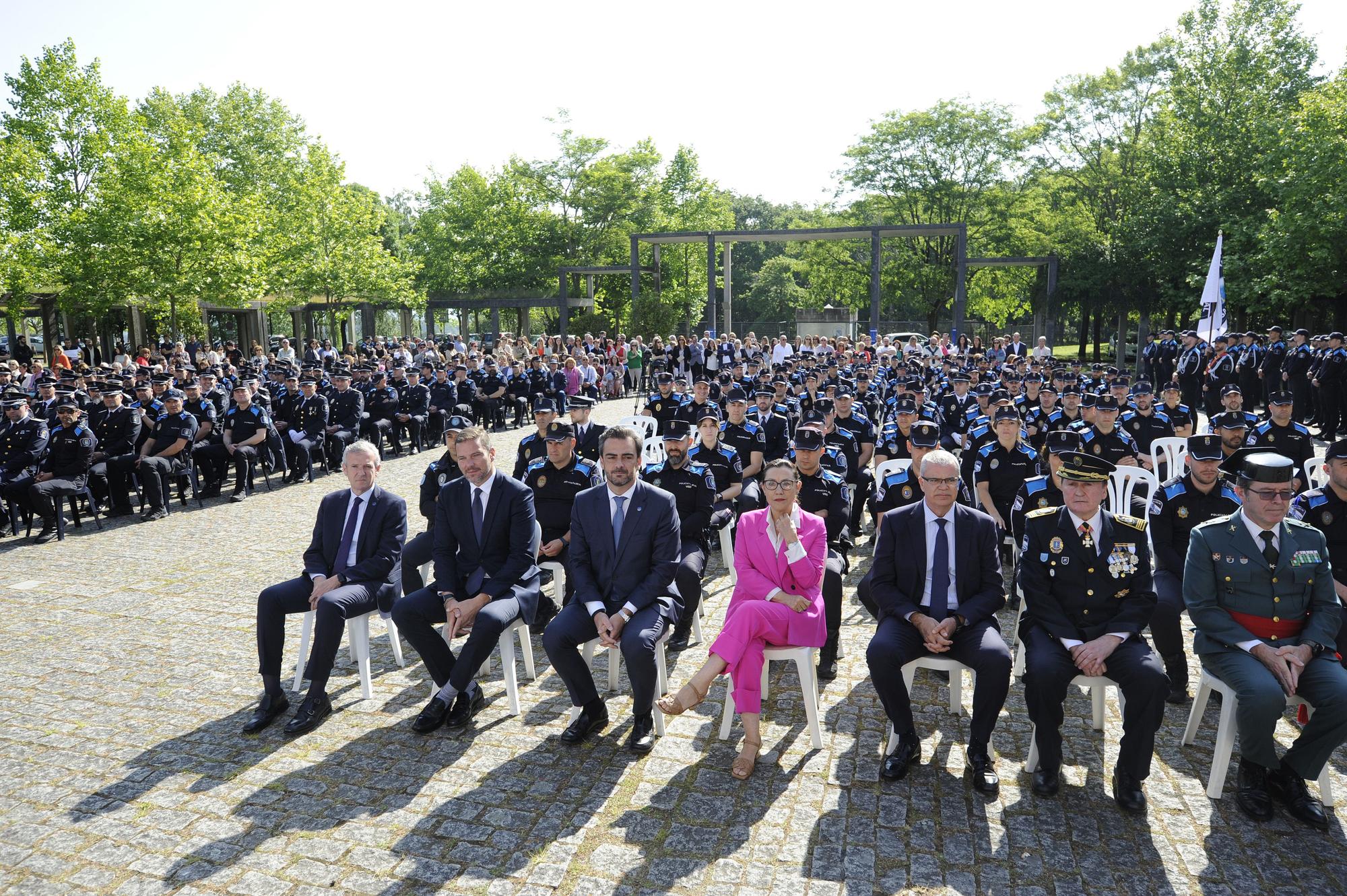 Masiva entrega de distinciones en la academia gallega de Policía Local