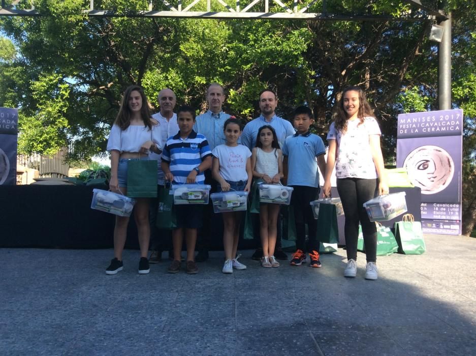 Ganadores del concurso de dibujo de la cerámica.