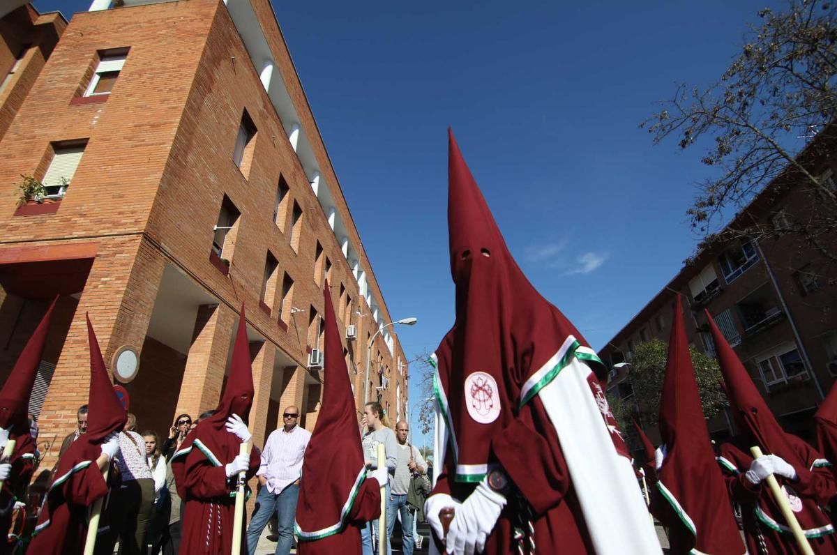 El fervor de Las Palmeras se ensalza con la hermandad de la Piedad