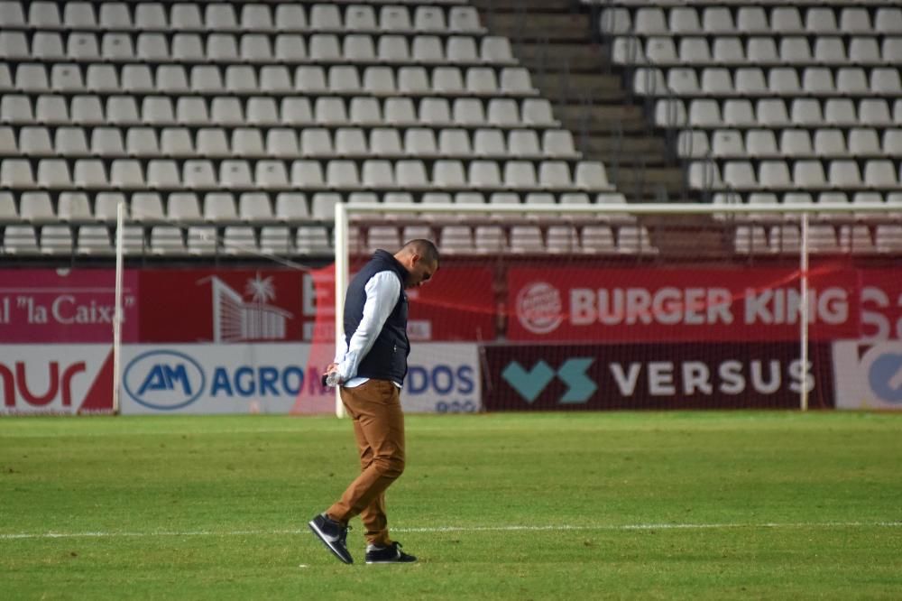 El Real Murcia se confía y pierde ante el Granada B (1-2)