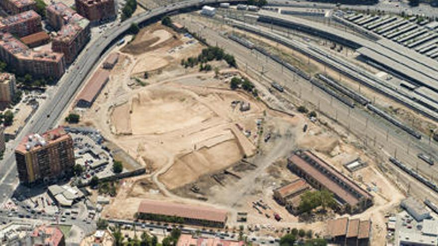 La alternativa barata del Parque Central se aplaza y Fomento cuestiona la financiación