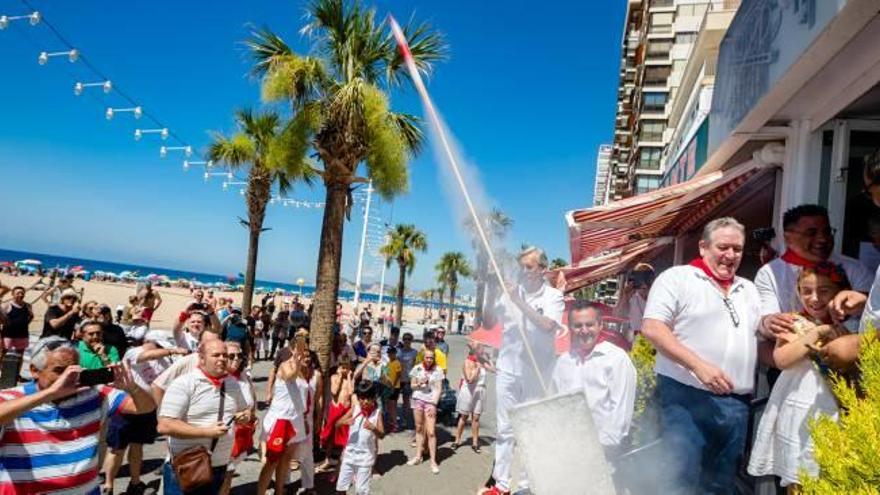 Benidorm celebra San Fermín con el «chupinazo»