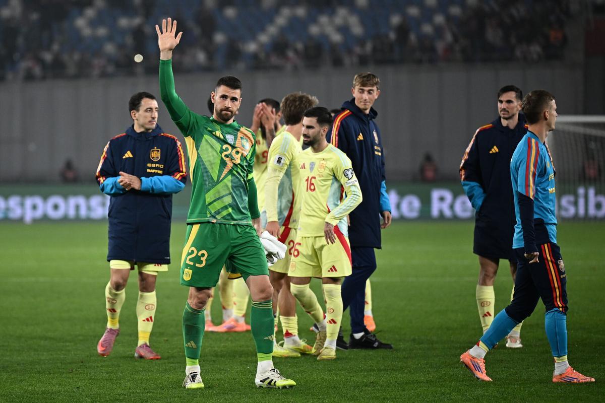 España cerró prácticamente su pase para el Mundial en Tiflis