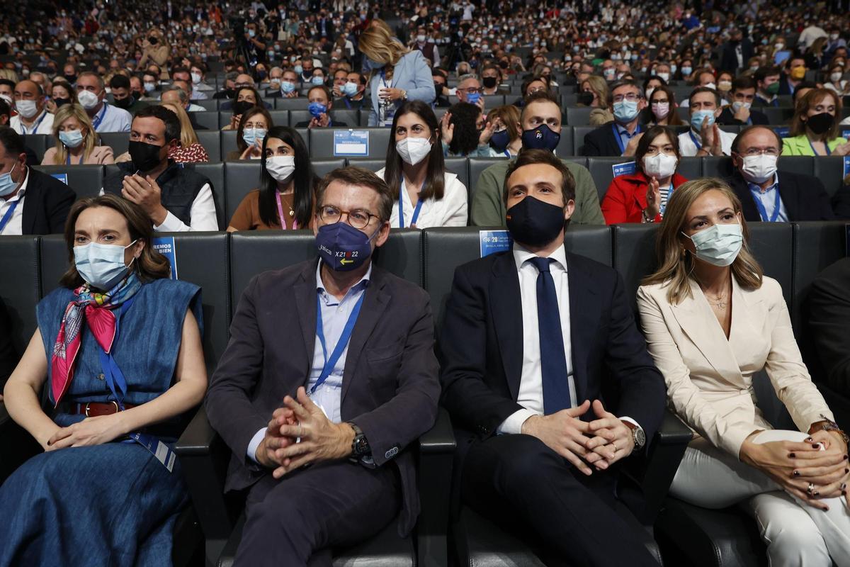 El actual presidente del PP, Pablo Casado, durante el XX Congreso Nacional del partido en Sevilla que comienza este viernes y que elegirá por aclamación a su nuevo presidente. EFE/ Julio Muñoz