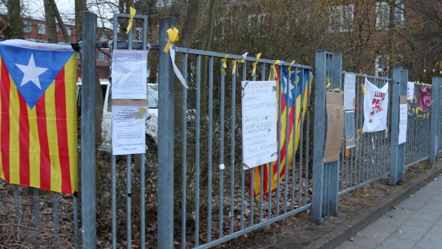 La presó de Neumünster no preveu que Puigdemont surti en llibertat abans de les 07.00 hores de divendres