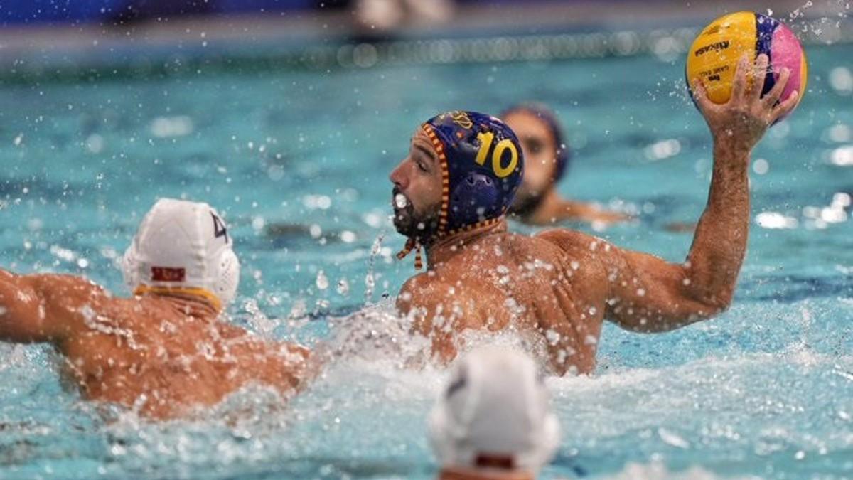 Instantánea de la selección española de waterpolo durante los JJOO de Tokio