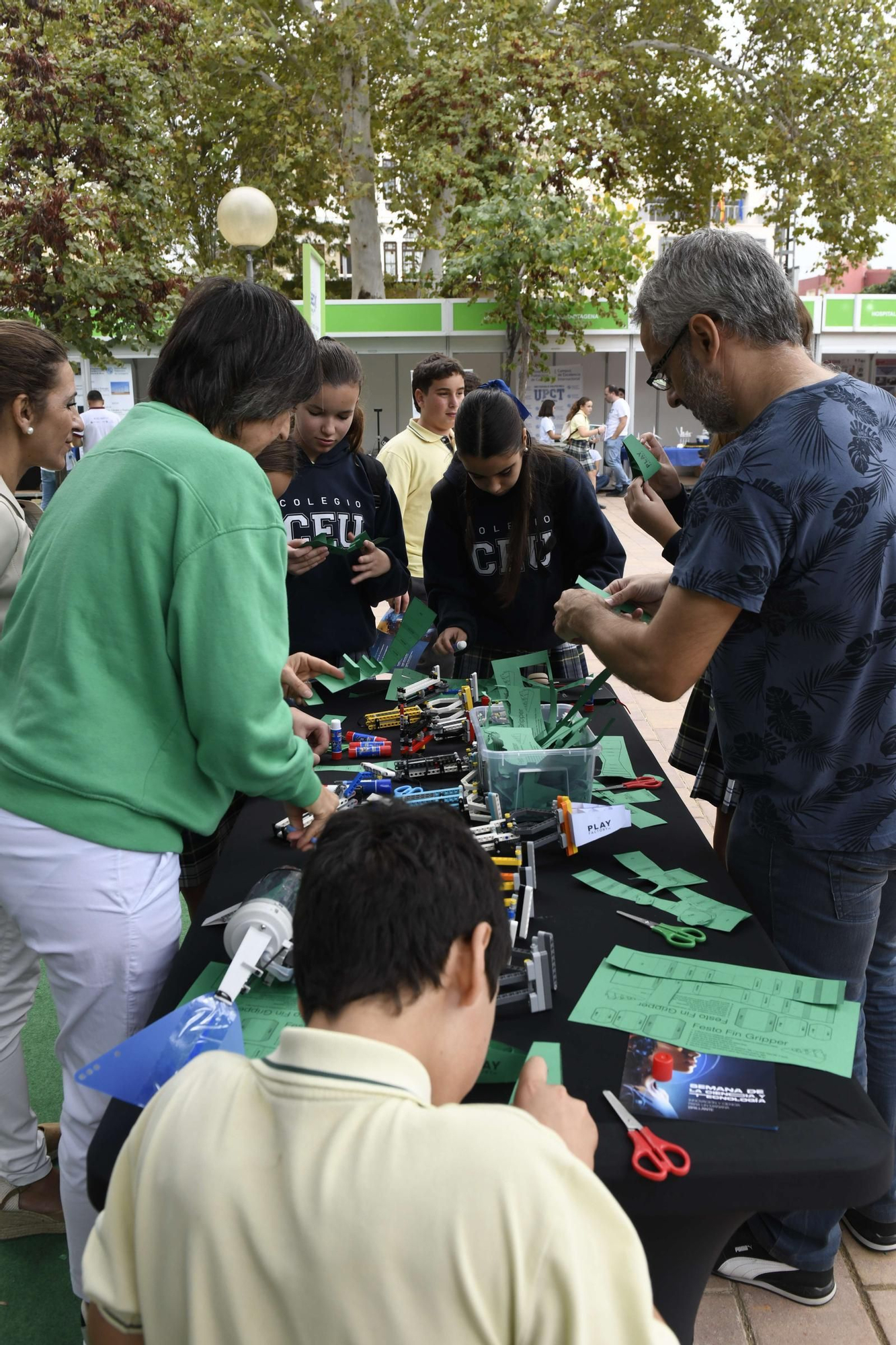 La primera jornada de la Semana de la Ciencia de Murcia, en imágenes