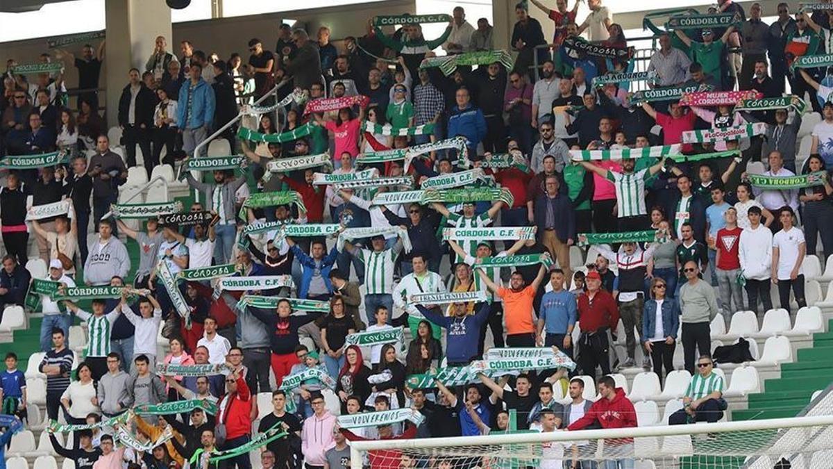 Público en El Arcángel durante un encuentro de esta temporada.