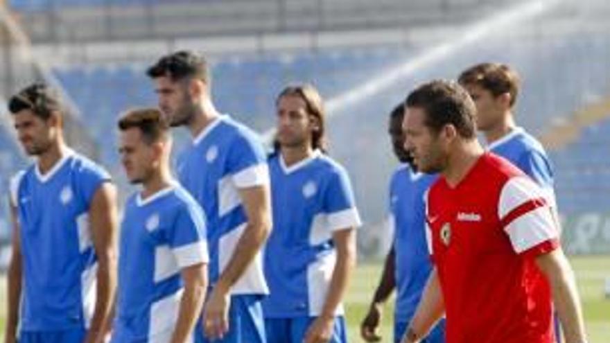 Terapia de grupo en el vestuario de Fontcalent