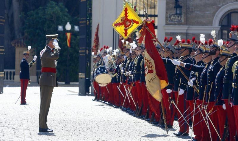 El rey entrega nuevos despachos en la Academia General Militar