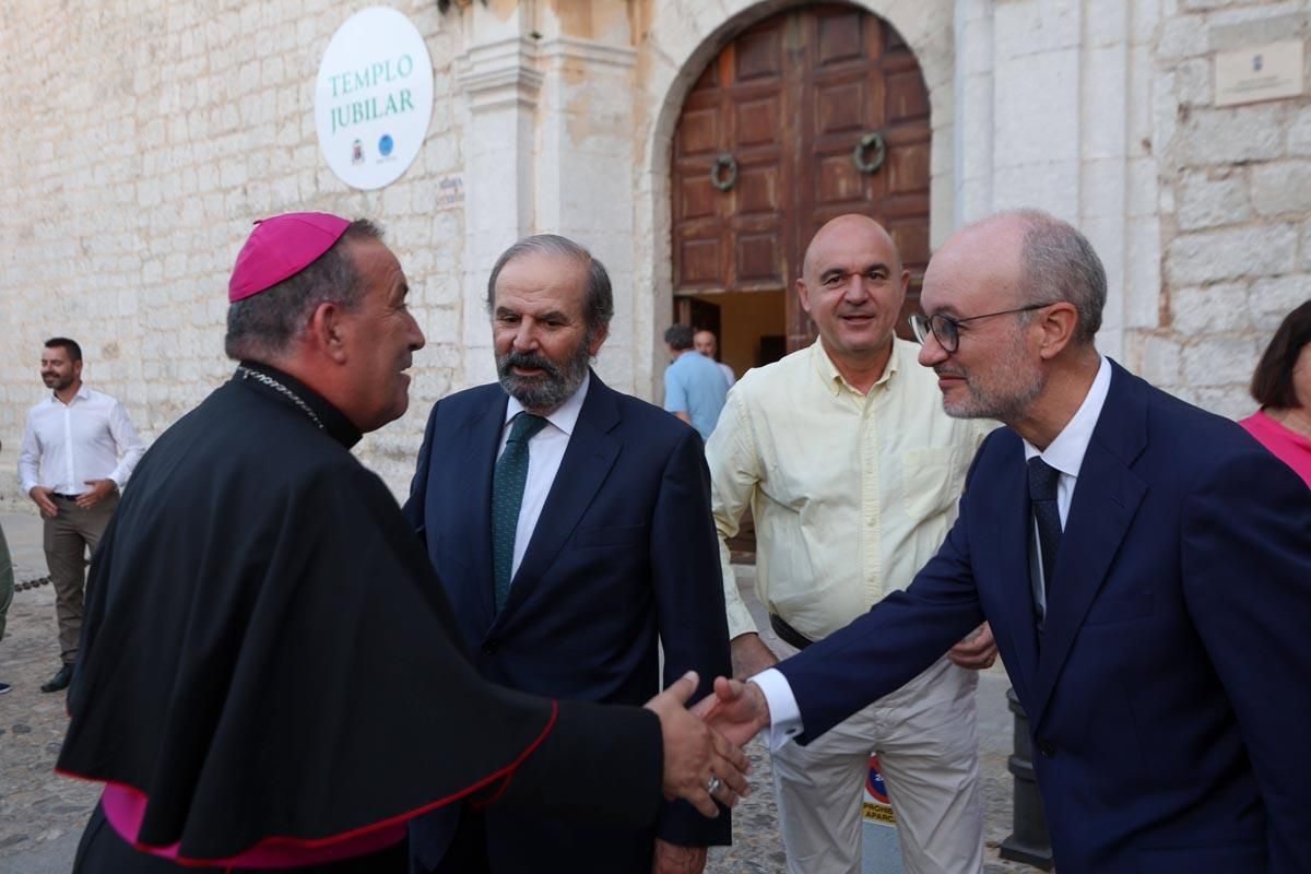 Todas las imágenes de la inauguración de la nueva iluminación de la Catedral de Ibiza