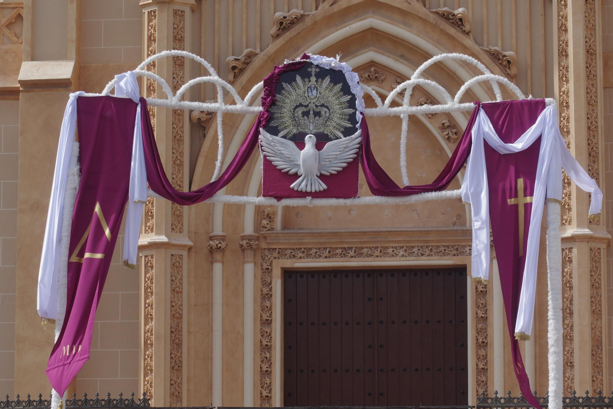 La procesión de la Virgen de la Trinidad este sábado, en imágenes