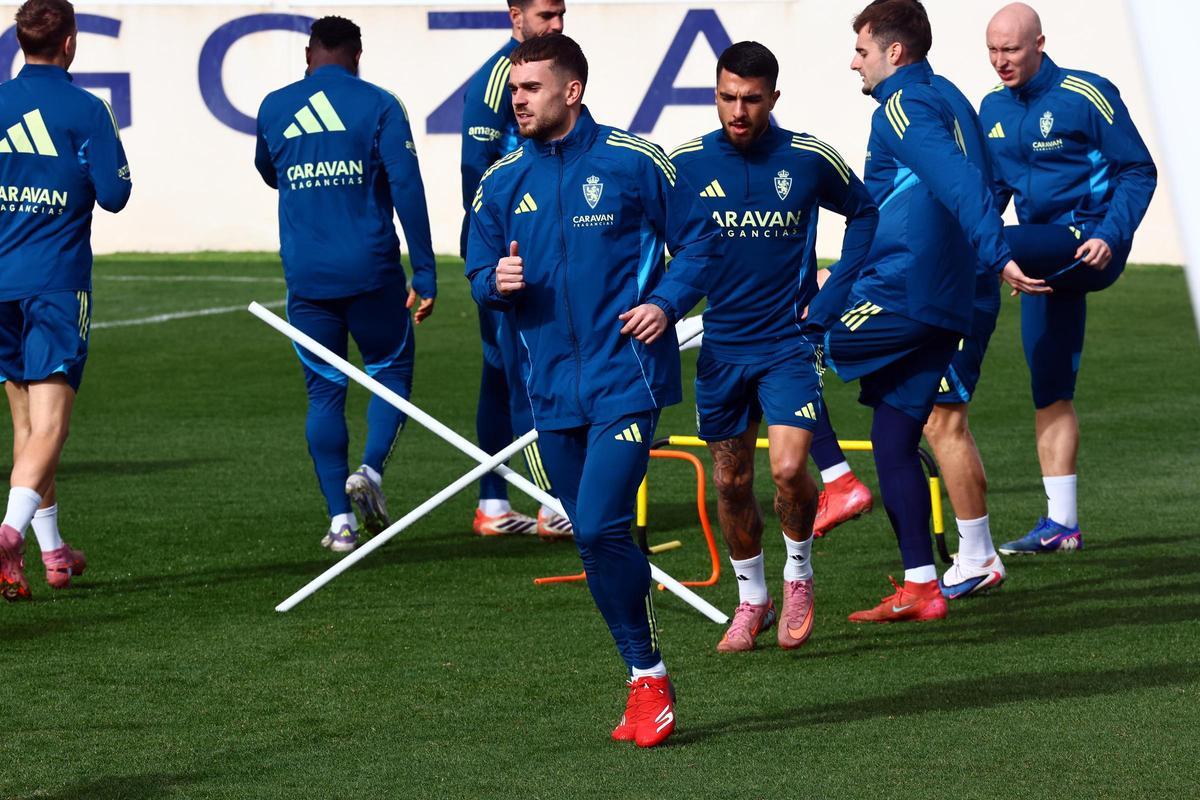 Soberón, una de las posibles novedades en el once, durante un entrenamiento en la Ciudad Deportiva.