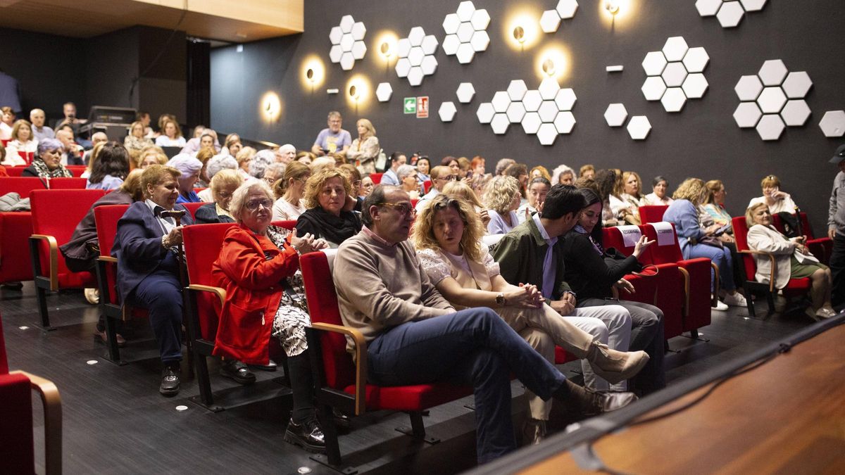 Una actividad en la casa de cultura Rodríguez Moñino.