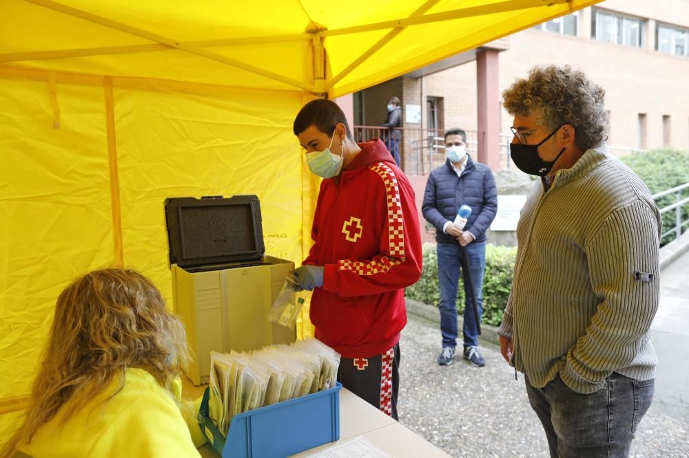 Comença el cribratge amb automostra a Girona