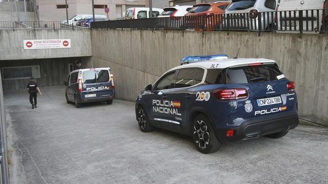 El paso a disposición judicial de los acusados del homicidio, en agosto de 2024. | IÑAKI OSORIO