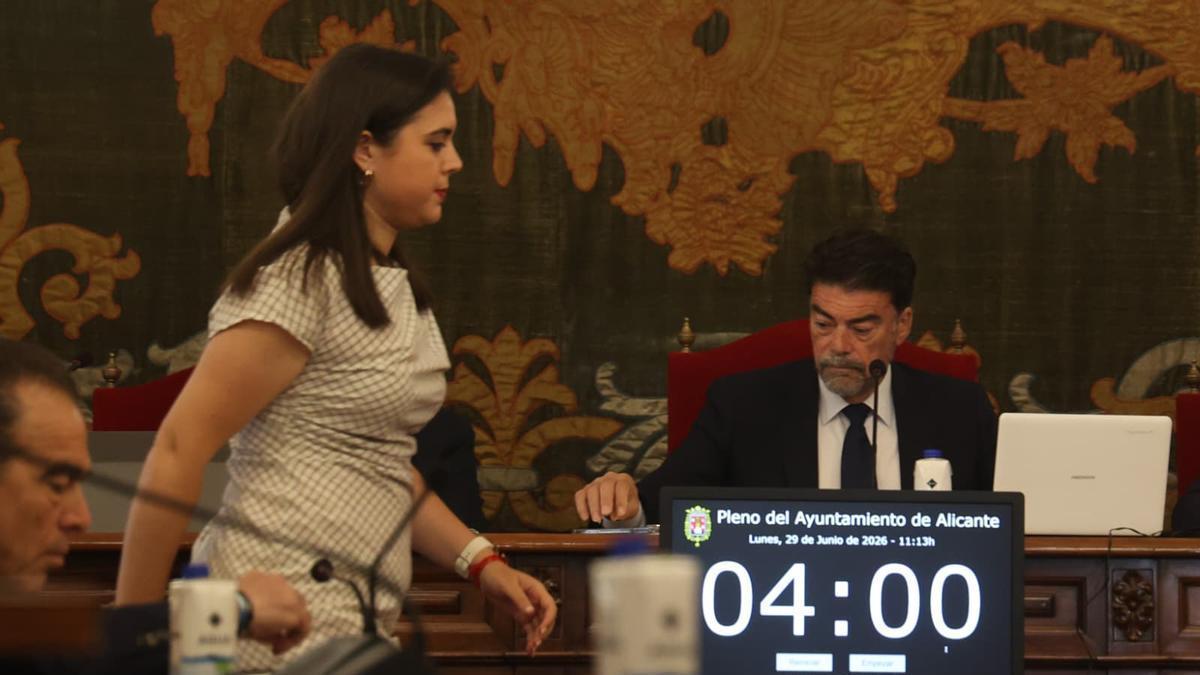Barcala niega reuniones con la cooperativa de Les Naus y la edil de Patrimonio justifica su tardanza en avisar al alcalde: "Estaba esperando un informe"