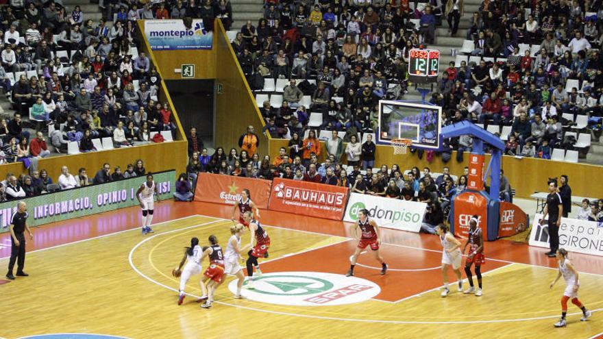 Un aspecte de Fontajau ple durant l&#039;Uni-Perfumerías Avenida del novembre passat