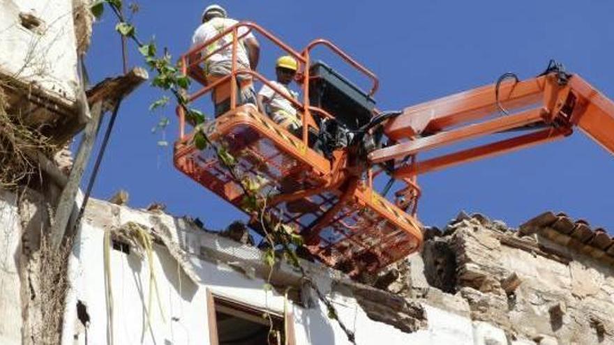 Ontinyent derribará cinco casas en ruina para sanear el casco antiguo