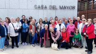 Más de 200 personas acuden a diario a los talleres de la Casa del Mayor de Cáceres