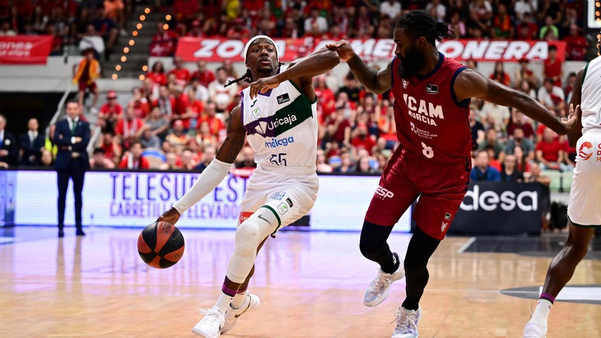 Perry durante el tercer partido de la serie UCAM - Unicaja.