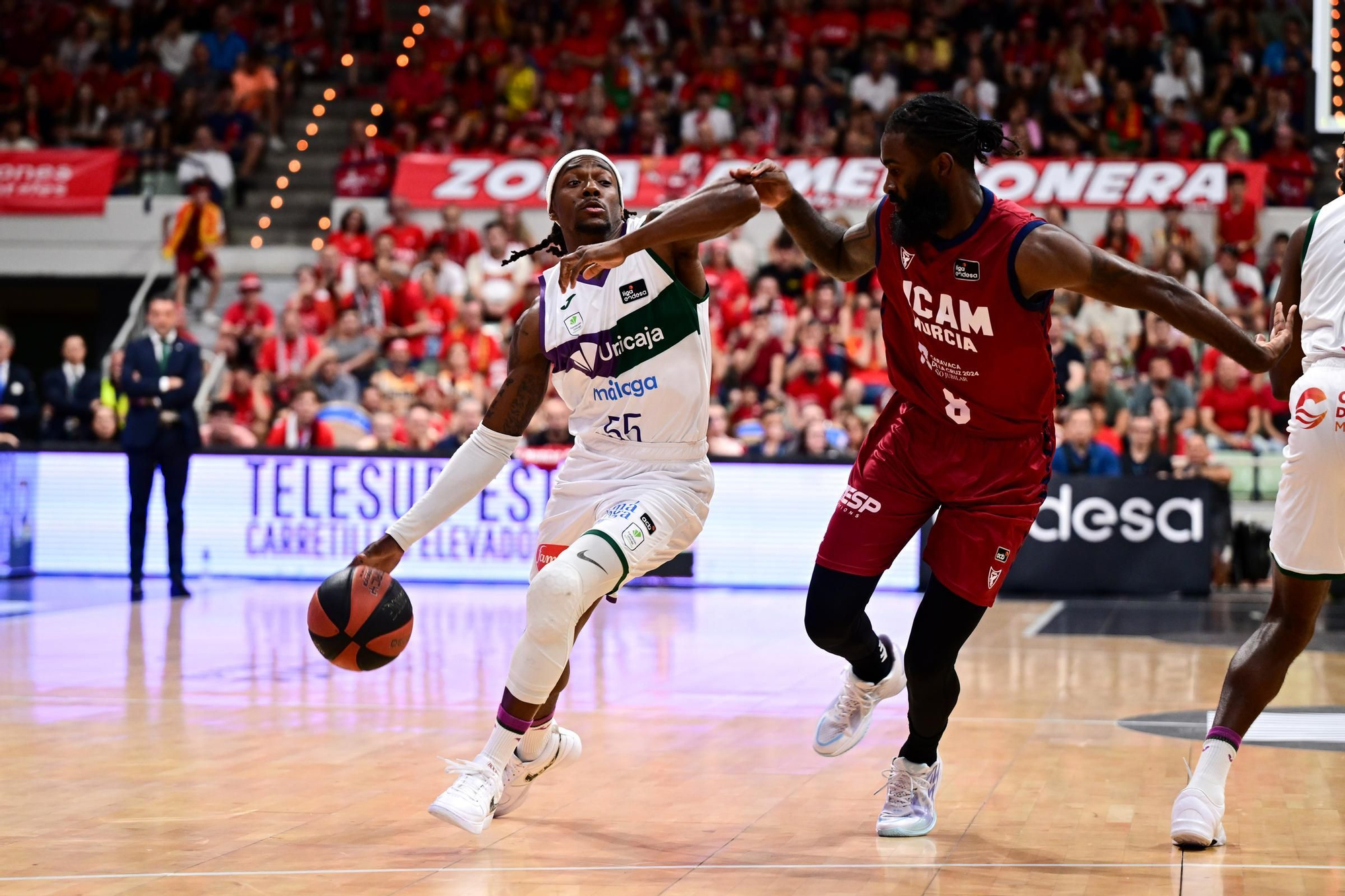 Fotos del tercer partido de semifinales de la Liga Endesa: UCAM Murcia - Unicaja