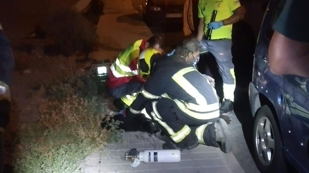 Reaniman a un hombre y su perro tras un incendio en Gran Canaria.