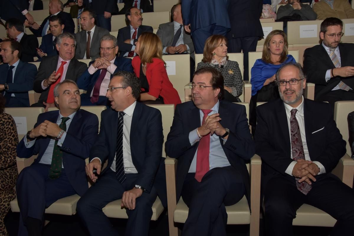 La gala de los premios Empresario de Badajoz 2018 en imágenes