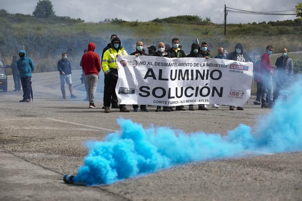 La plantilla de Alu Ibérica se moviliza