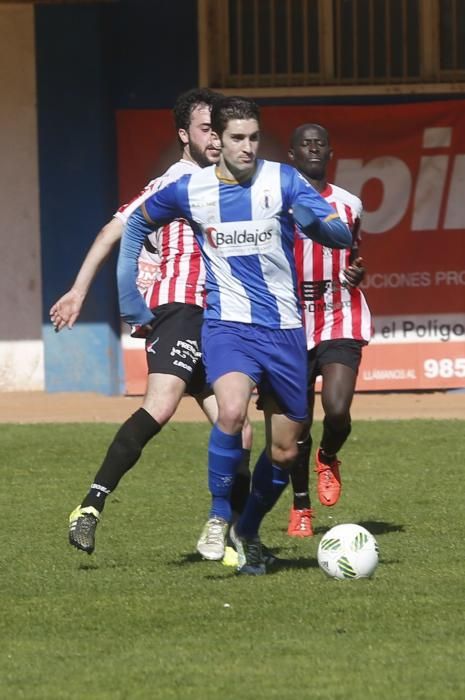 El partido entre el Real Avilés y el Siero, en imágenes