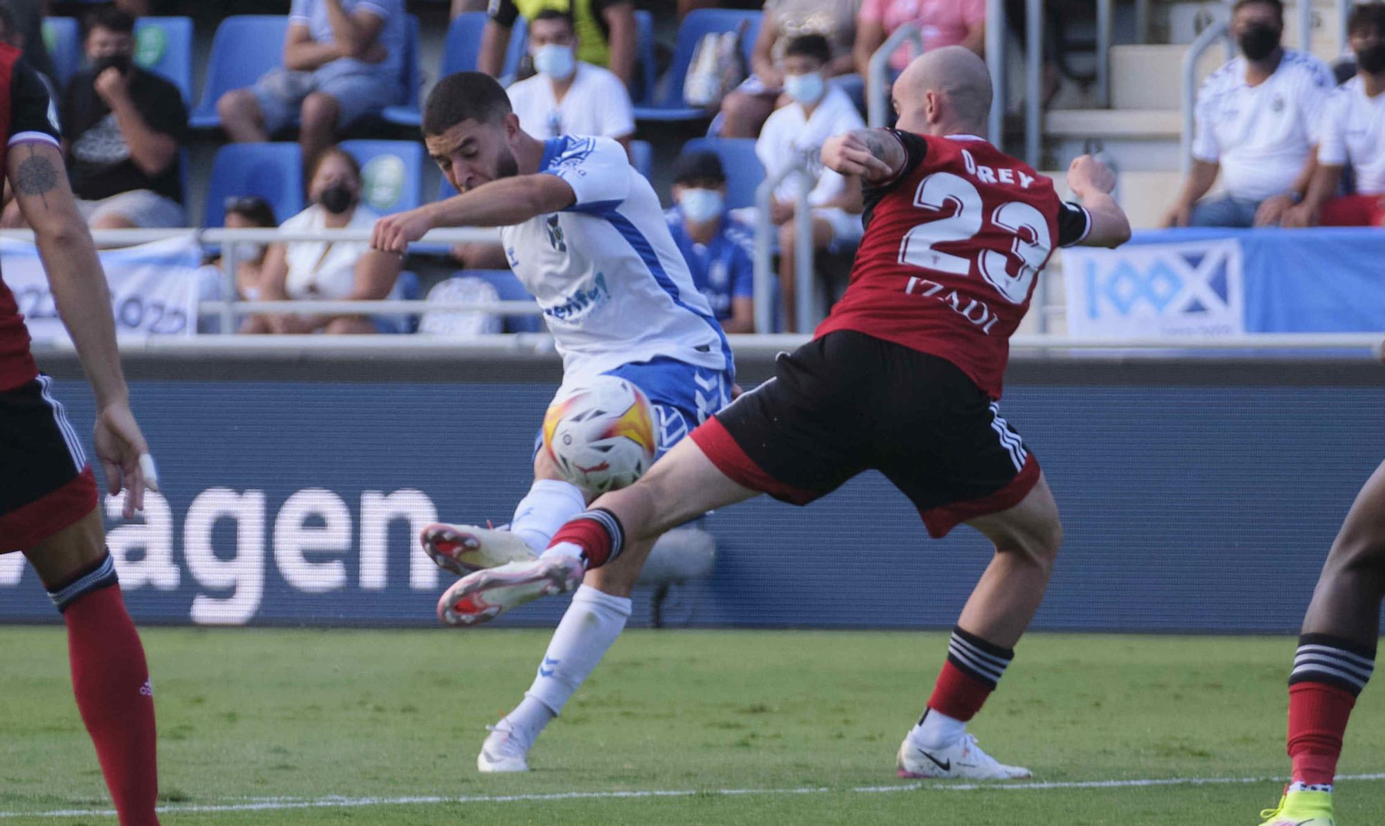 Encuentro entre el CD Tenerife y el Mirandés