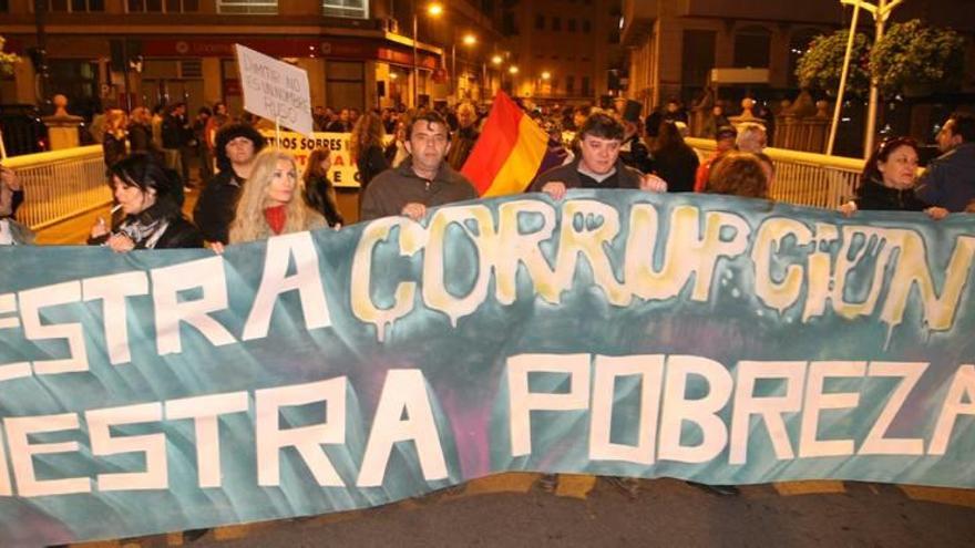 Manifestación que tuvo lugar en las calles de Murcia en el año 2013.