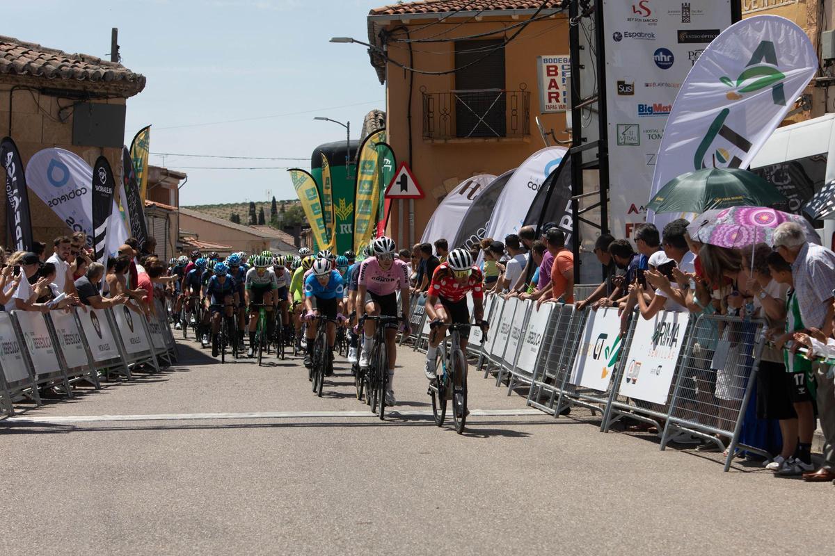 GALERÍA | La etapa final de la Vuelta Ciclista a Zamora, en imágenes GALERÍA | La etapa final de la Vuelta Ciclista a Zamora, en imágenes