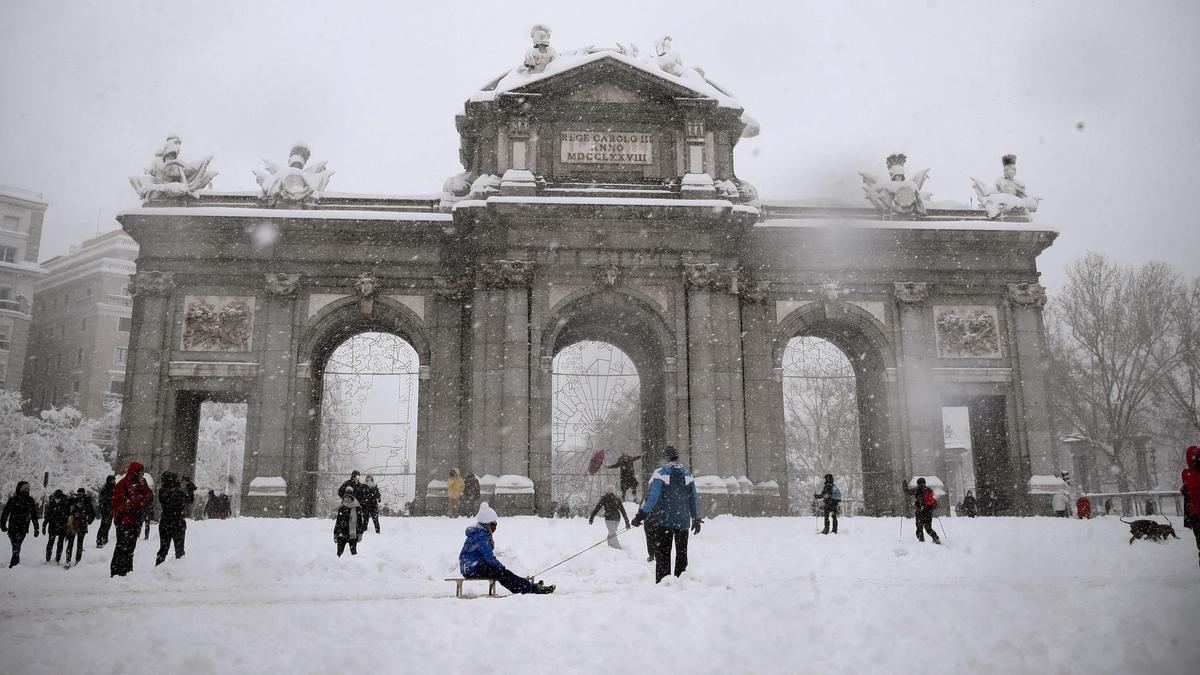 El temporal Filomena, que dejó poblaciones como Madrid cubiertas de nieve, está de actualidad por la polémica entre Amet y cabañuelistas.