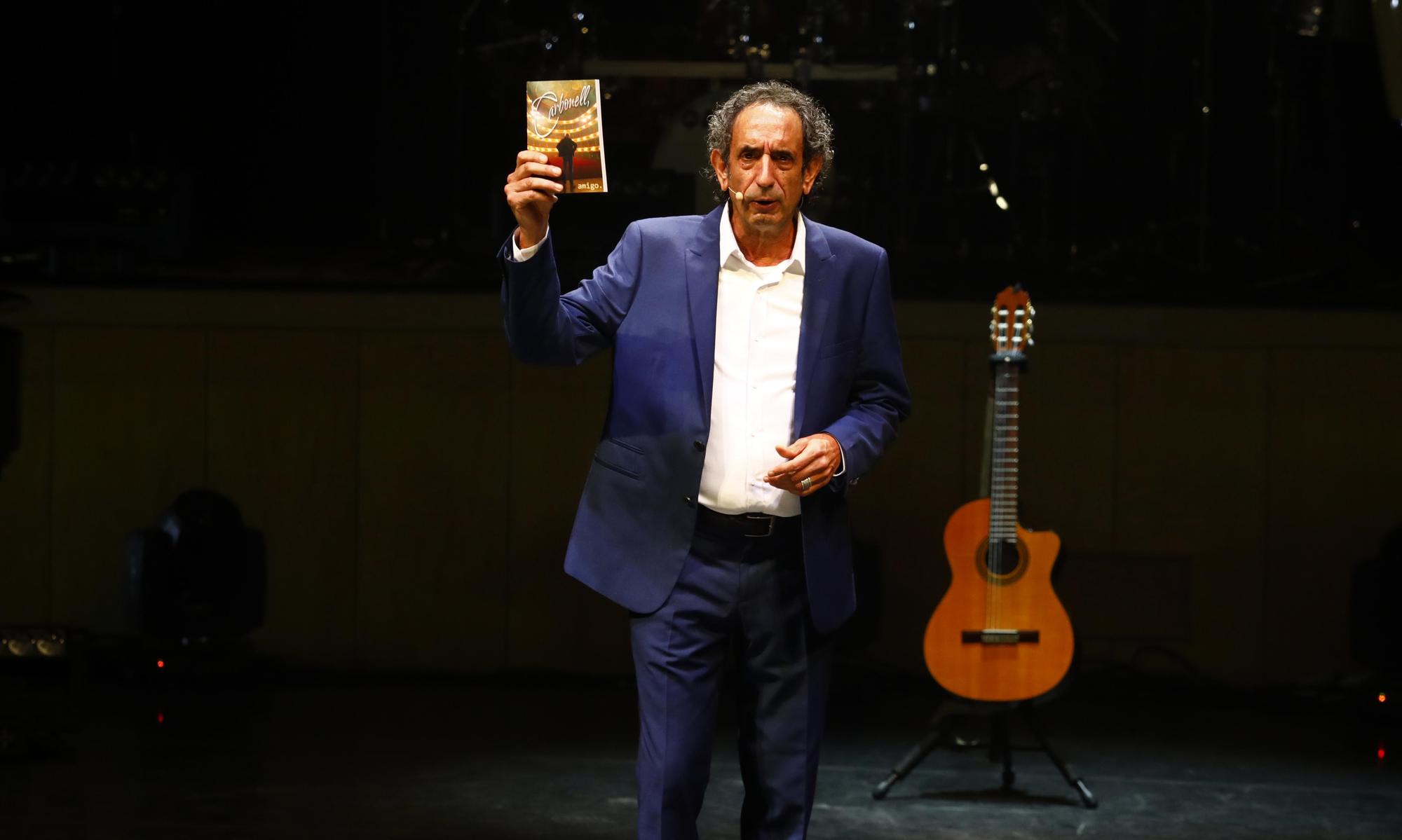 Homenaje a Joaquín Carbonell