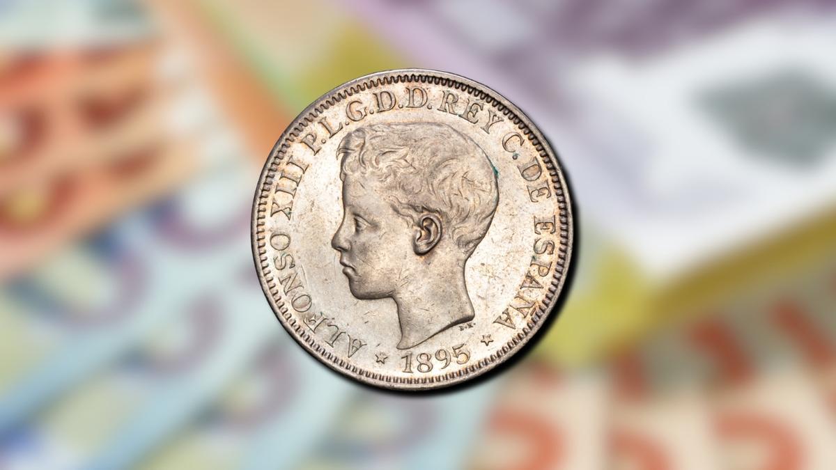 Moneda de 5 pesetas de 1895