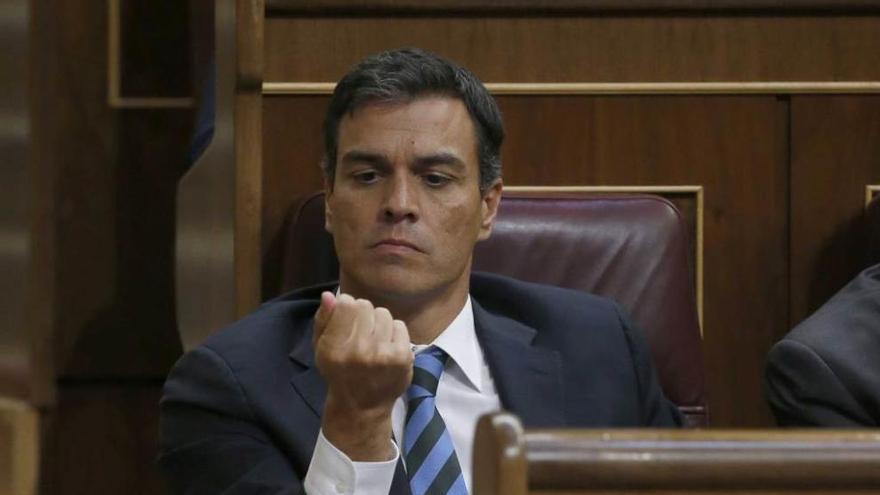 El líder del PSOE, Pedro Sánchez, durante el discurso de Rajoy.