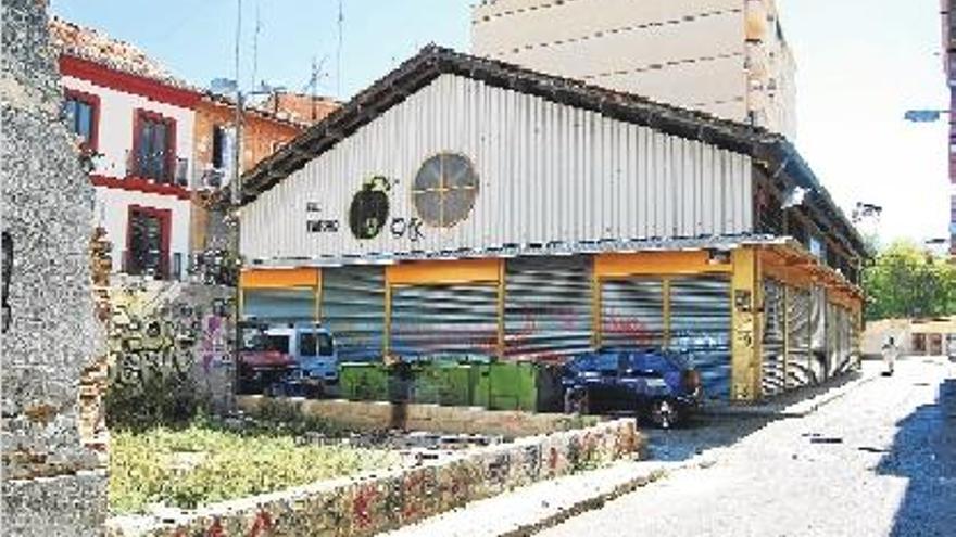 El mercado de San Pedro Nolasco permanecía ayer cerrado.