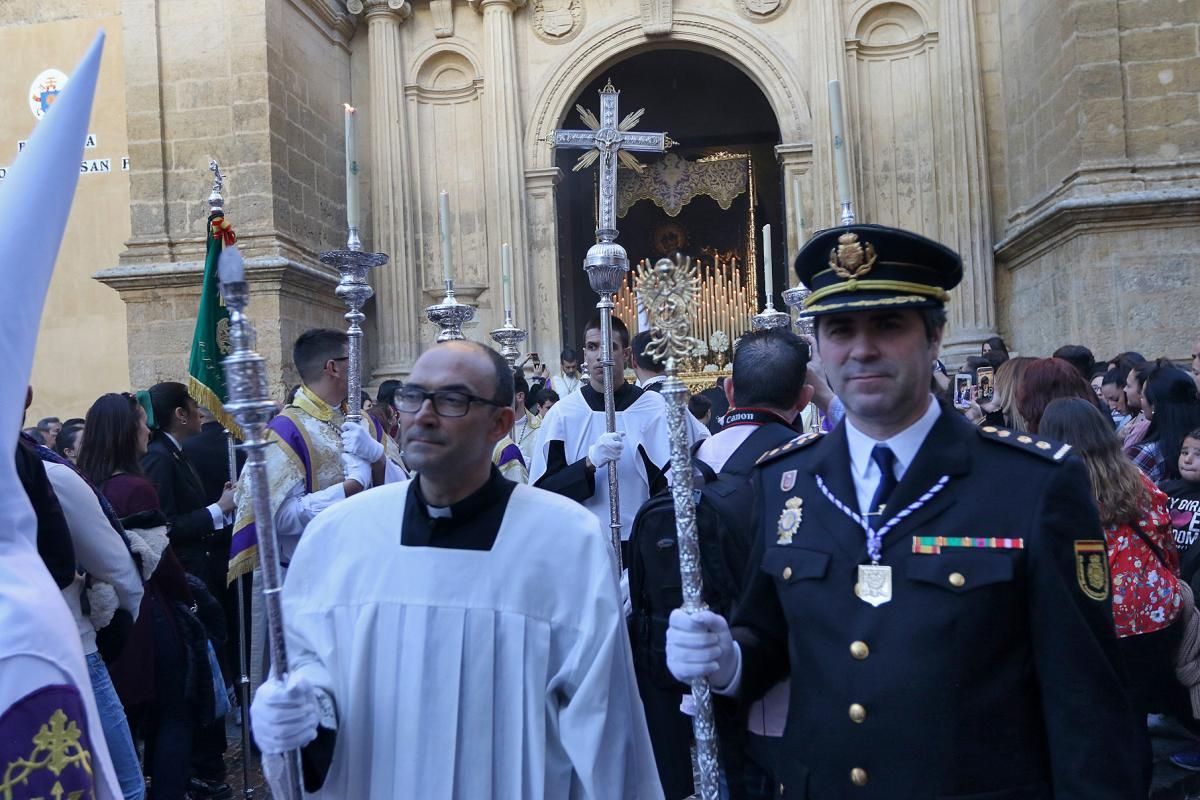 La hermandad de la Misericordia expone su identidad clásica