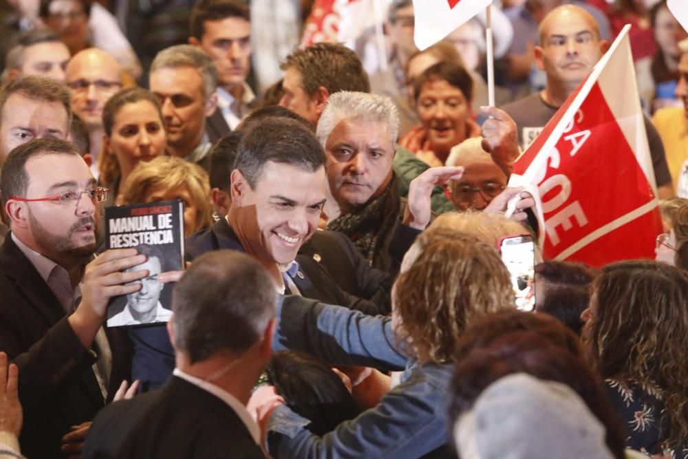 Mitín de Pedro Sánchez en Gijón