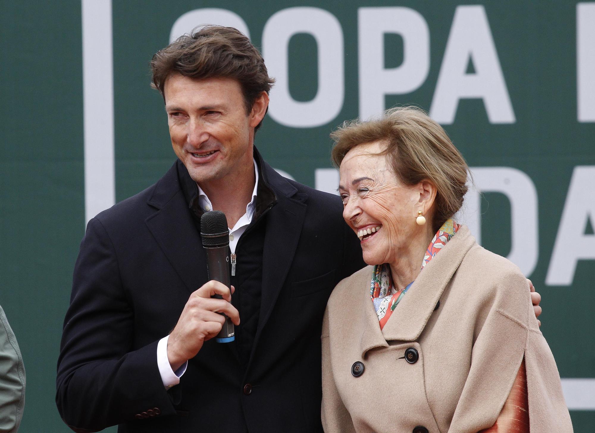 Homenaje a Juan Carlos Ferrero en la Copa Faulcombridge de València