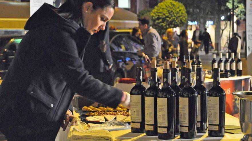 El vino de Jumilla acampa en el centro de Murcia