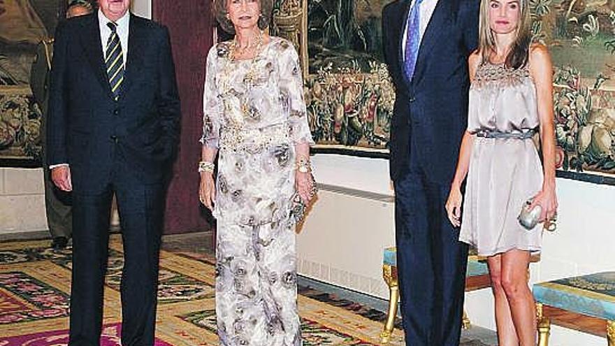 La Familia Real despide el verano con una cena a las autoridades baleares