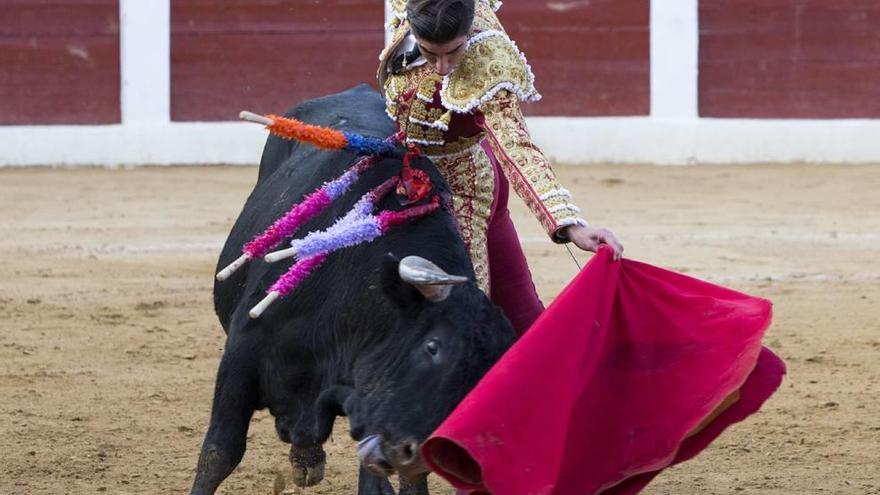 Oreja para Pacheco en el final de feria